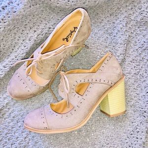 Qupid lace up suede heels